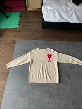 Ami paris Men's Cream Knit Sweater with Red Heart